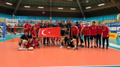 Türkiye Voleybol Takımı, İtalya maçını kazanarak büyük bir başarı elde