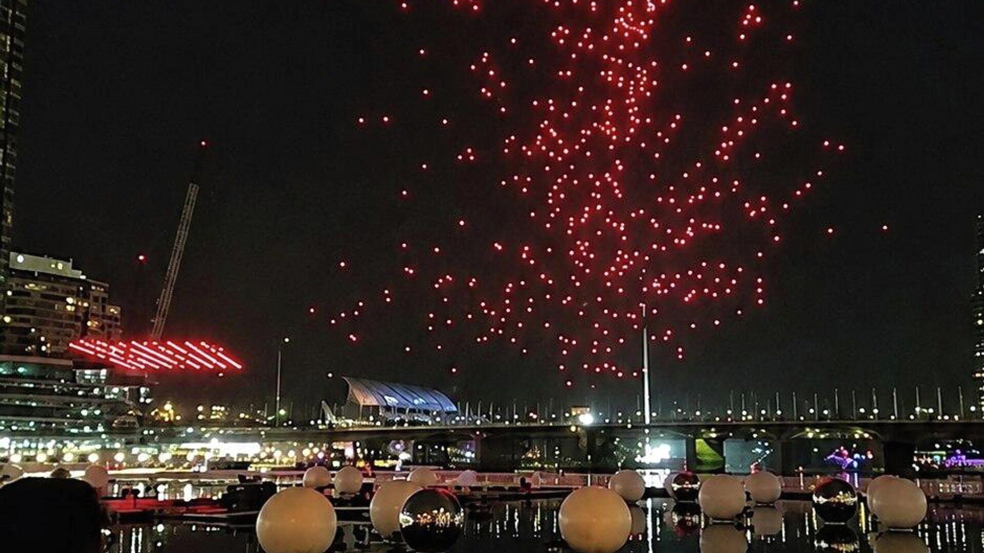 Vivid Sydney'deki drone gösterisi teknik arıza nedeniyle sona erdi. İzleyiciler