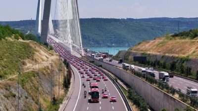 A Milli Takımı'nın konvoyu sosyal medyada gündem oldu. Türkiye'nin gururu,