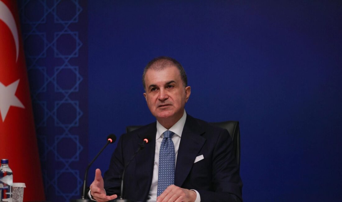 AK Parti Sözcüsü Ömer Çelik, CHP'ye yönelik sert açıklamalarla gündeme
