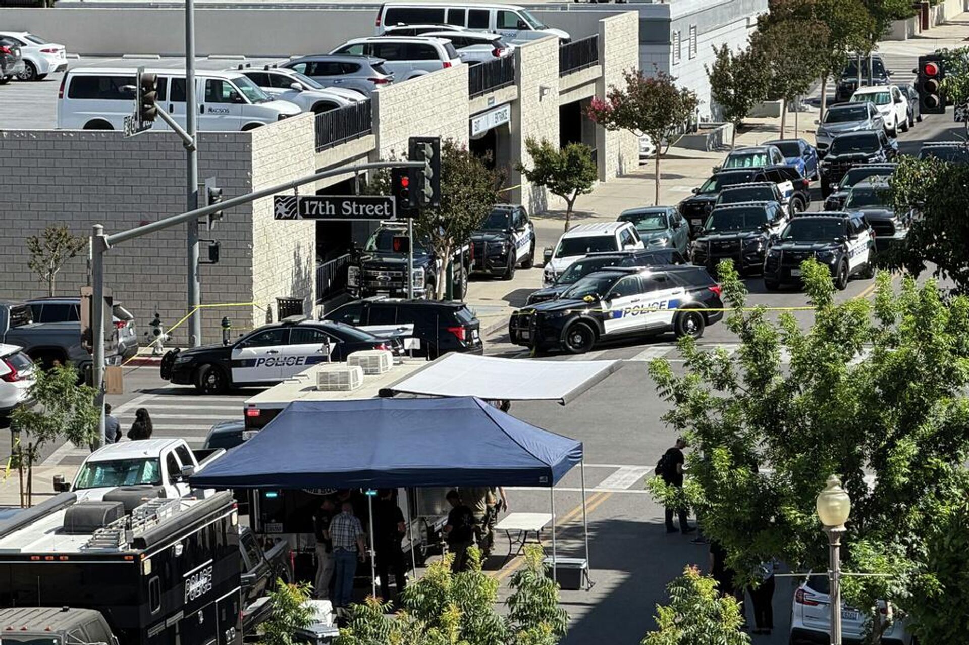 Bakersfield'da Banka Rehine Krizi Usta Müzakerelerle Son Buldu
