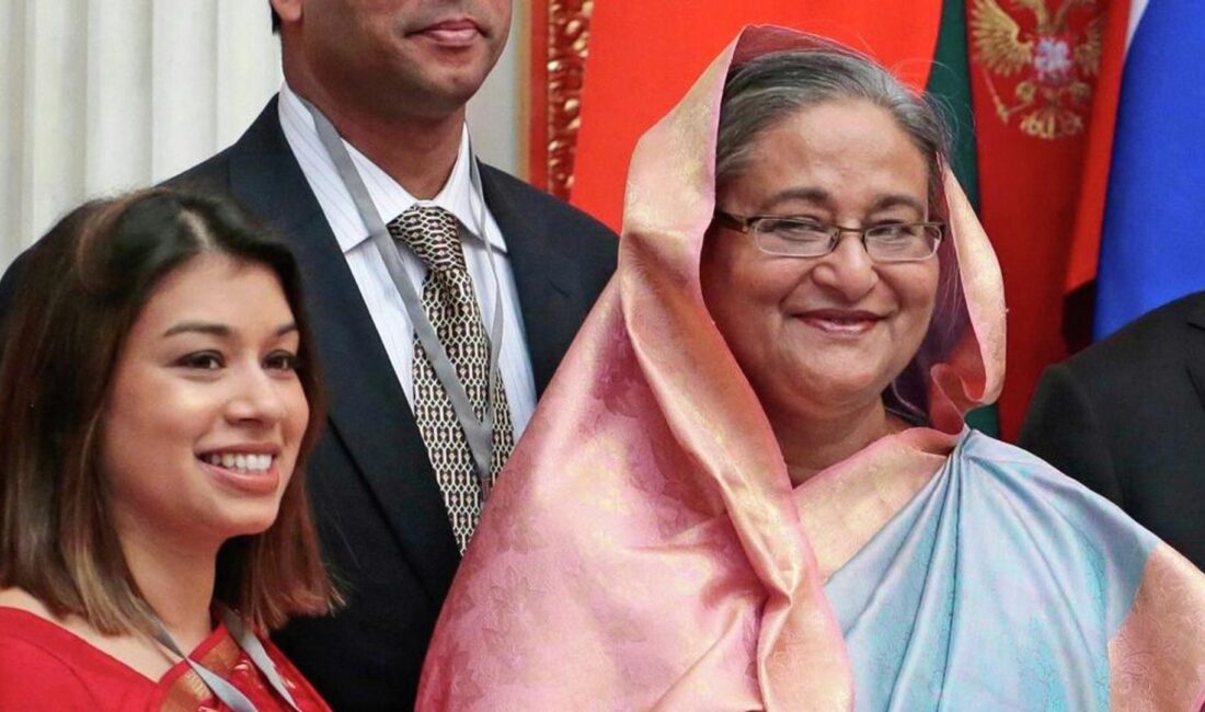 Bangladeş'te yaşanan siyasi kriz ve Başbakan Hasina'nin beklenmedik ziyareti hakkında