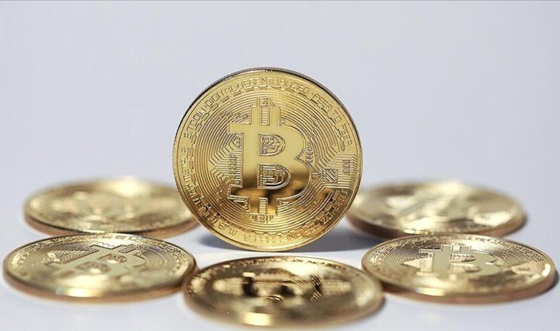Bitcoin yüzde 7 değer kaybetti ve 67 bin doların altını