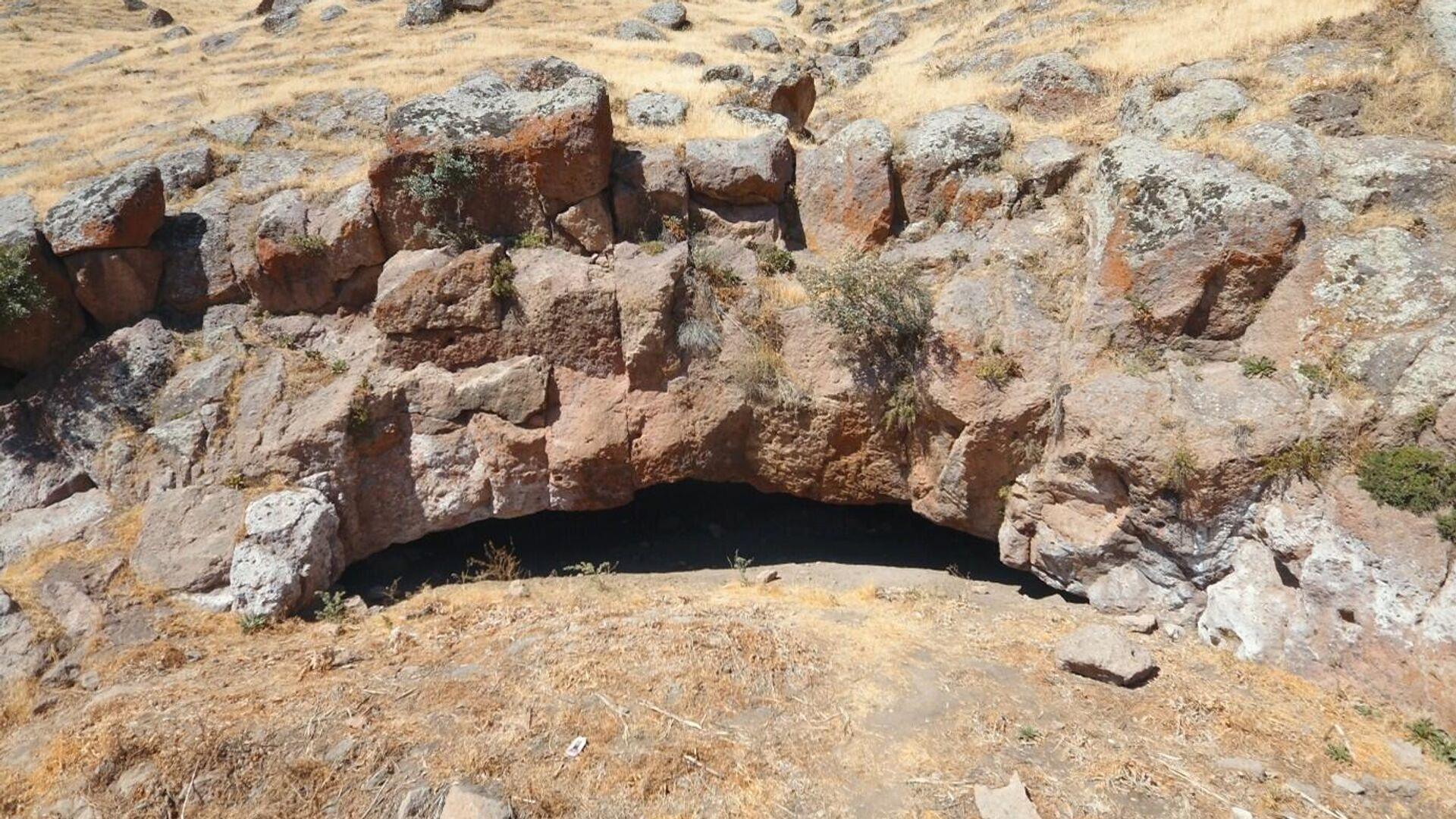 Bitlis'te tarih öncesi dönemlere uzanan arkeolojik keşifler ve zengin kültürel