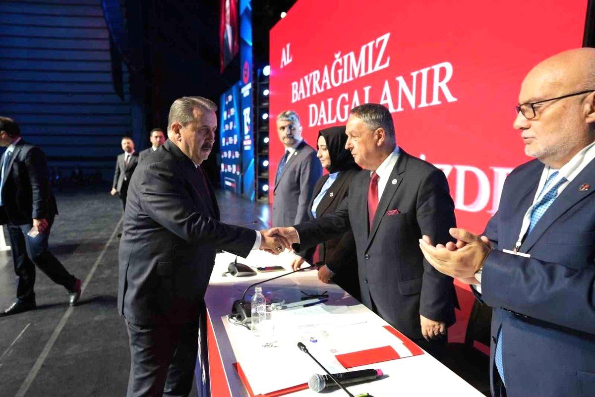 Bursa BBP Kurultayı'nda MKYK'ya 5 yeni isim seçildi. Detaylar ve