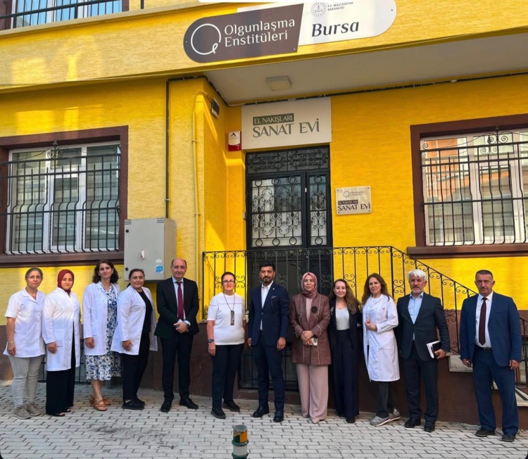 Bursa Enstitüsü'nde Geleneksel Sanatlar Ziyareti
