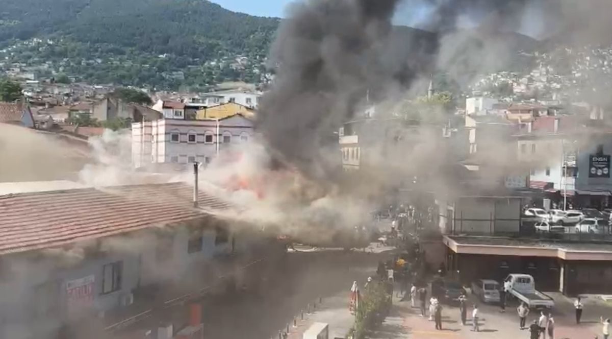 Bursa Kayıhan Çarşısı'nda meydana gelen yangın, bölgedeki güvenlik ve esnaf