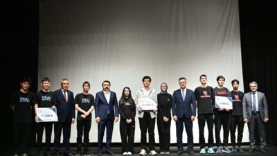 Bursa Liselerarası Veri Olimpiyatı kazananlarının detaylı listesi ve başarı öyküleri