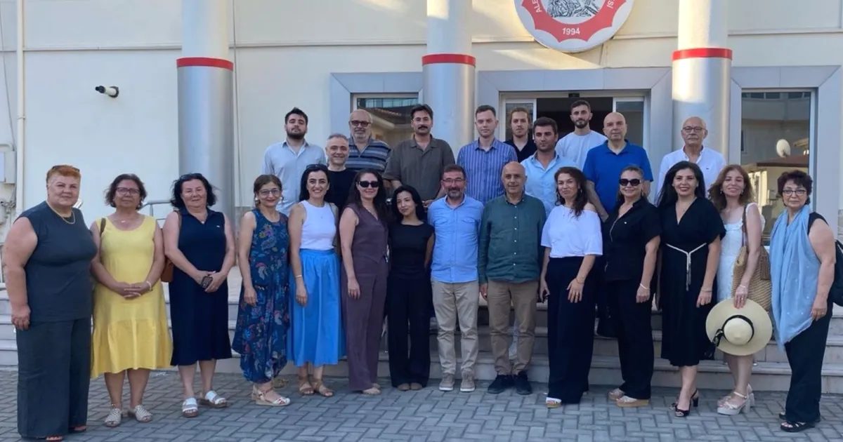 Bursa Taşpınar Köyü'nde yeni kütüphane açılışı gerçekleşti. Eğitim ve kültür