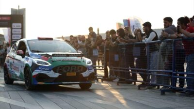 Yeşil Bursa Rallisi başladı. Marka otomobil markalarının katılımıyla düzenlenen bu