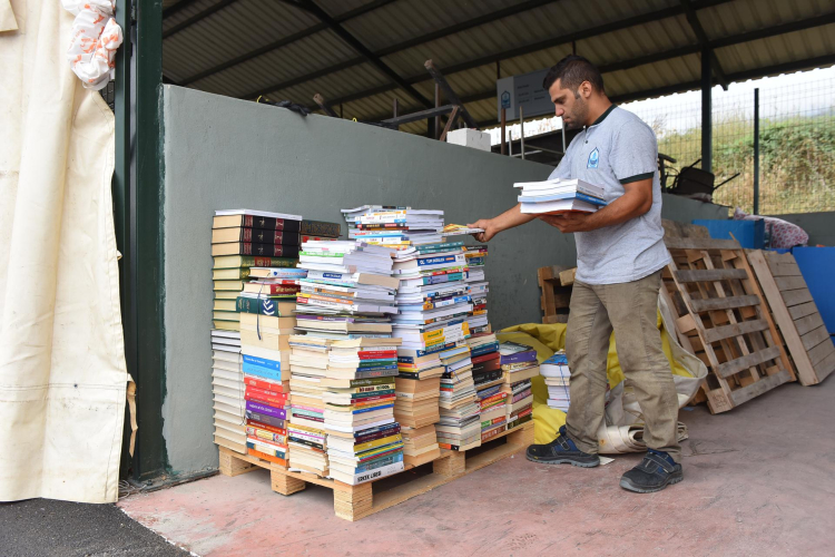 Bursa Yıldırım'da Kitap Toplama Kampanyası