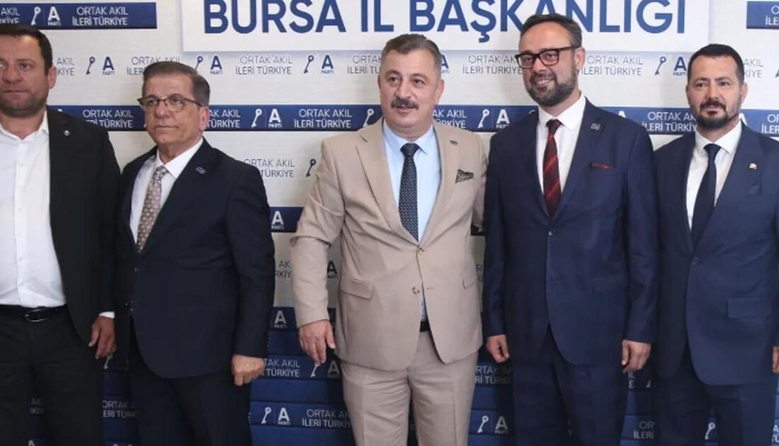 Bursa'da Anahtar Parti'ye katılım gerçekleştirildi. Toplumsal gelişim ve birlik adına