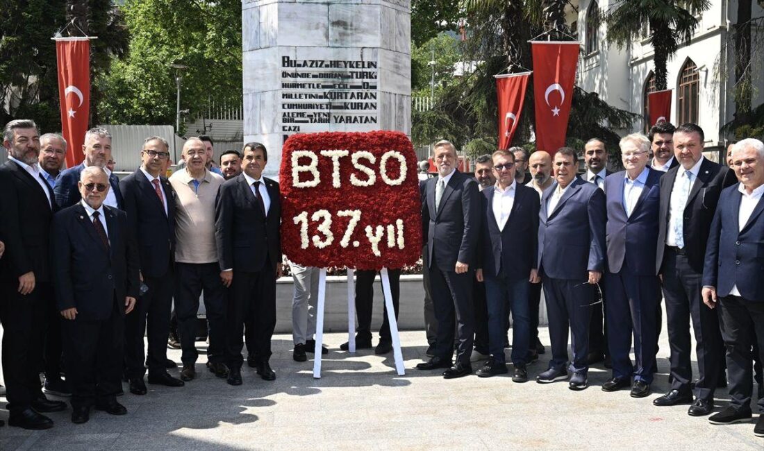 Bursa Ticaret ve Sanayi Odası'nın 137. yıl dönümünü resmi ve