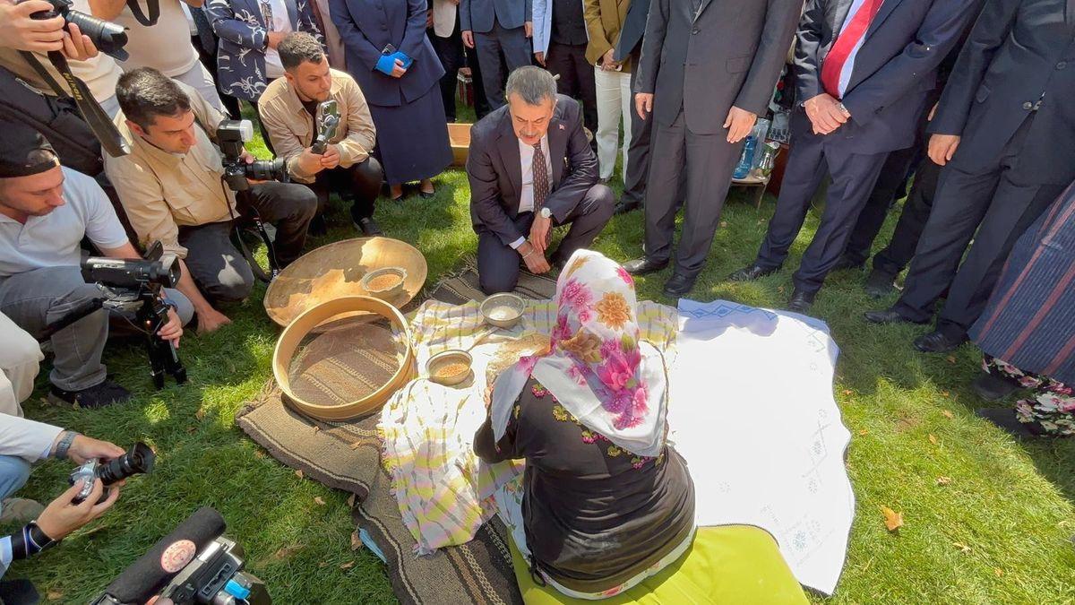 Bursa'da eğitim ve kültür alanındaki gelişmeleri yakından takip edin. Şehirdeki