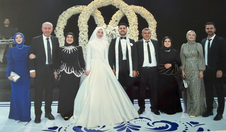 Bursa'da Görkemli Düğün Töreni