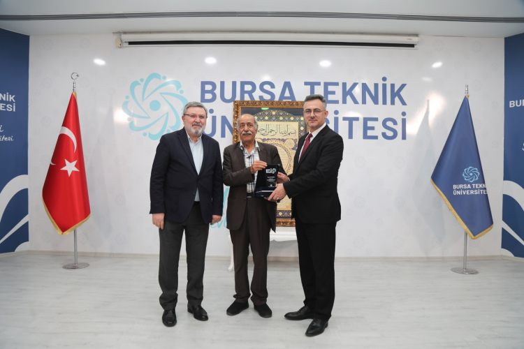 Bursa’da “İlim ve Sanat” Konuşması Yapıldı
