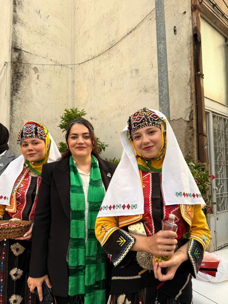 Bursa’da kültürel dayanışma şöleni