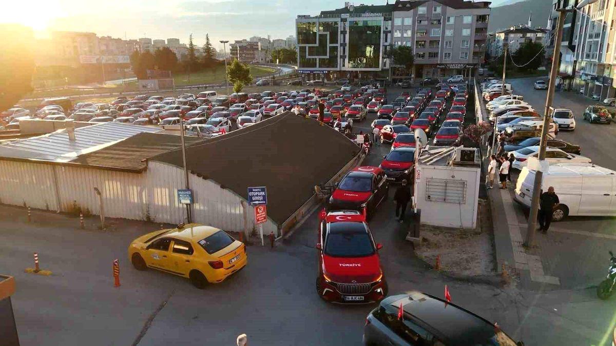 Bursa'da milli takıma destek amacıyla düzenlenen konvoy etkinliği hakkında detaylar,