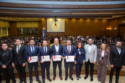 Bursa'da Öğrencilerin Katılımıyla Politika Atölyesi