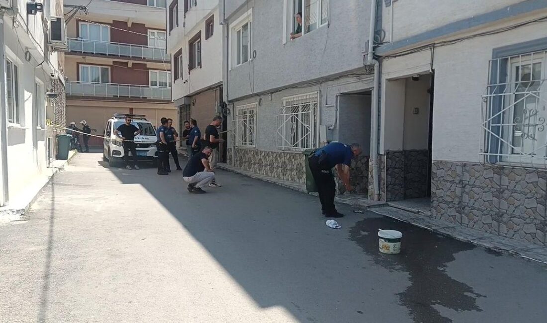 Bursa'da gerçekleşen silahlı kavgada bir kişi ağır yaralanmış olup, olayla