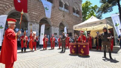 Bursa'da Sultan I. Murad Hüdavendigâr Anması etkinliği ile Osmanlı tarihinin