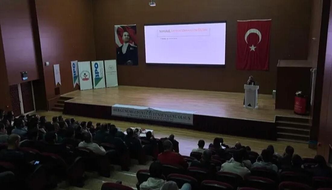 Bursa'da düzenlenen Tütünsüz Gün etkinliği, sağlıklı yaşam ve farkındalık için