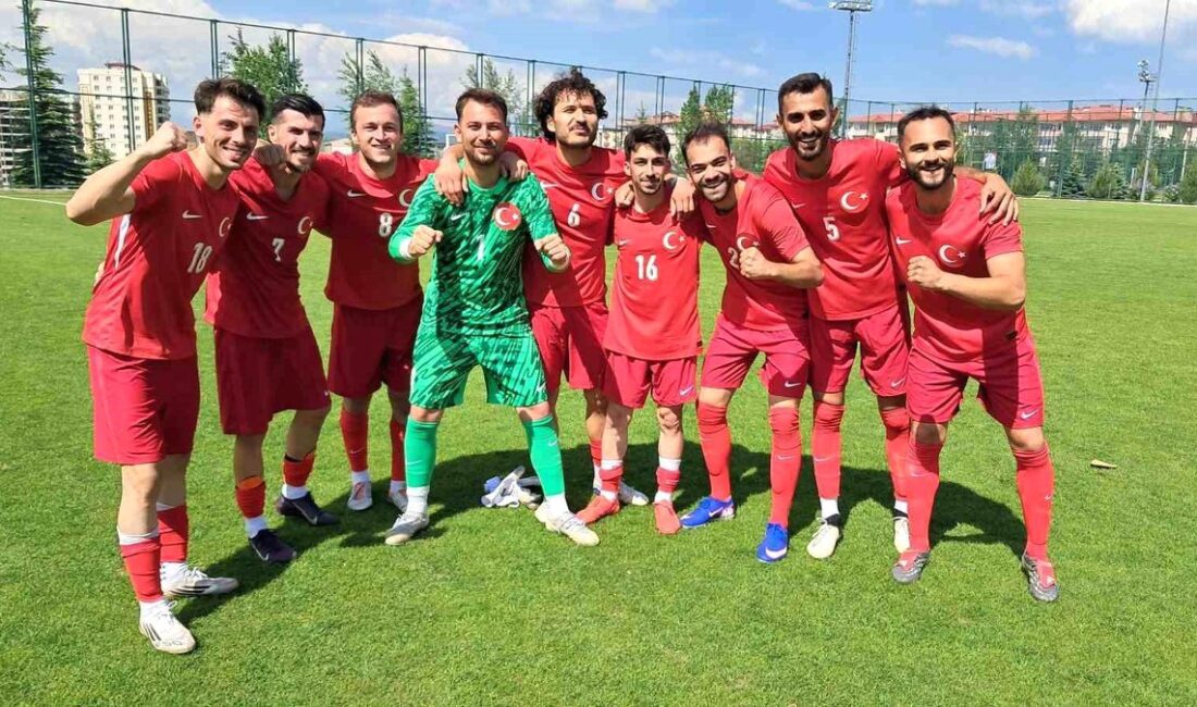 Bursa'da yarı final heyecanı yaşanıyor. En güncel gelişmeler ve detaylar