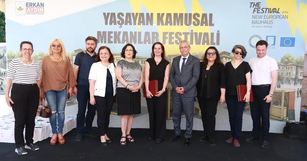 Bursa'da düzenlenen Mekanlar Festivali, kültürel zenginliğimizi ve yerel mekanlarımızı keşfetmek