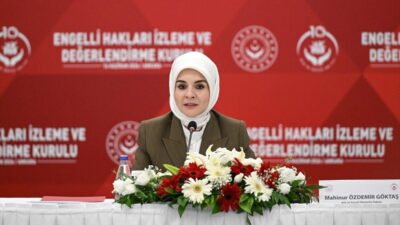 Bursa'da yeni eğitim projesinin tanıtımı gerçekleştirildi. Eğitim alanında önemli adımlar