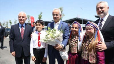 Bursa'da yeni hızlı tren hattı hizmete girdi, ulaşımı kolaylaştırdı ve