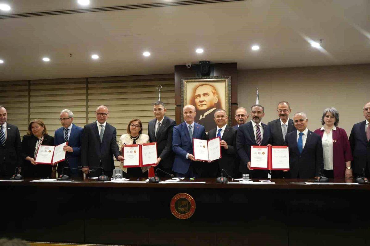 Bursa'da yeni mesleki eğitim modeli faaliyete geçti. İş gücü gelişimini