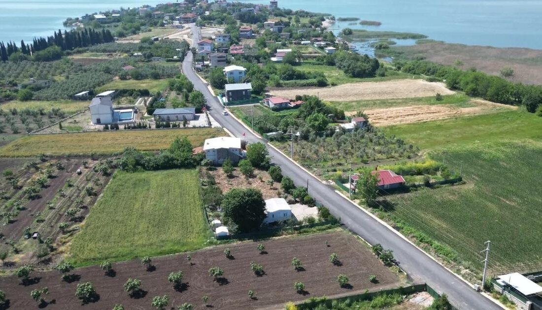 Bursa'da yol çalışmaları devam etmekte olup, ulaşımın aksamaması adına ekiplerimiz