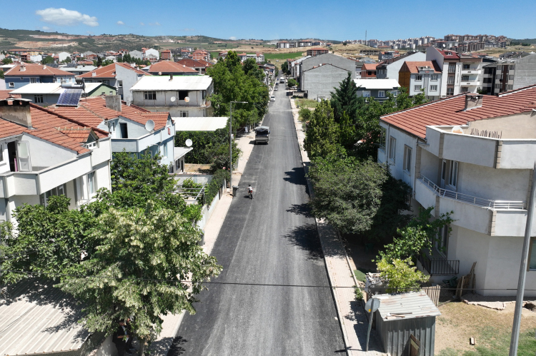 Bursa'da Yollar Asfaltlanıyor
