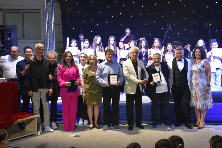 Bursa'daki Öğrenci Müzik Yarışması Sonuçları