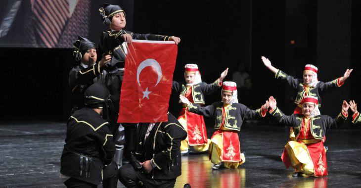 Bursa Büyükşehir Belediyesi tarafından "Birlikte Hayat, Birlikte Sanat’’ temasıyla düzenlenen
