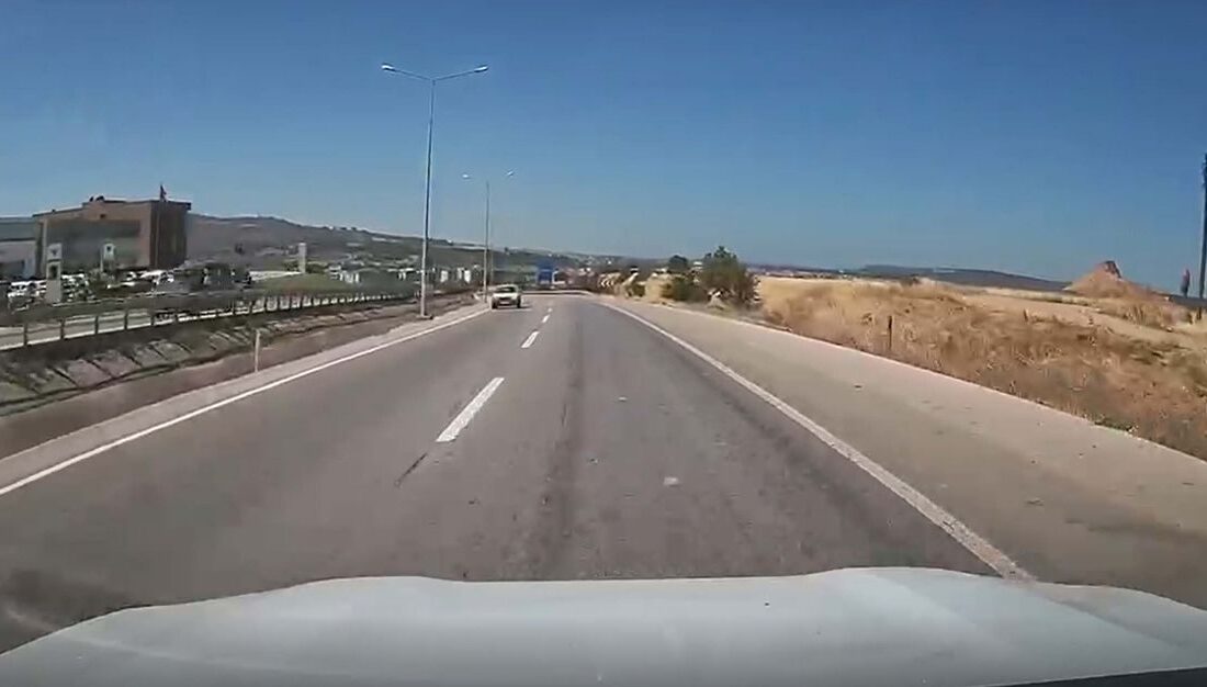 Çanakkale'de ters şeritte gitmek, trafik güvenliğini tehlikeye atan ciddi bir