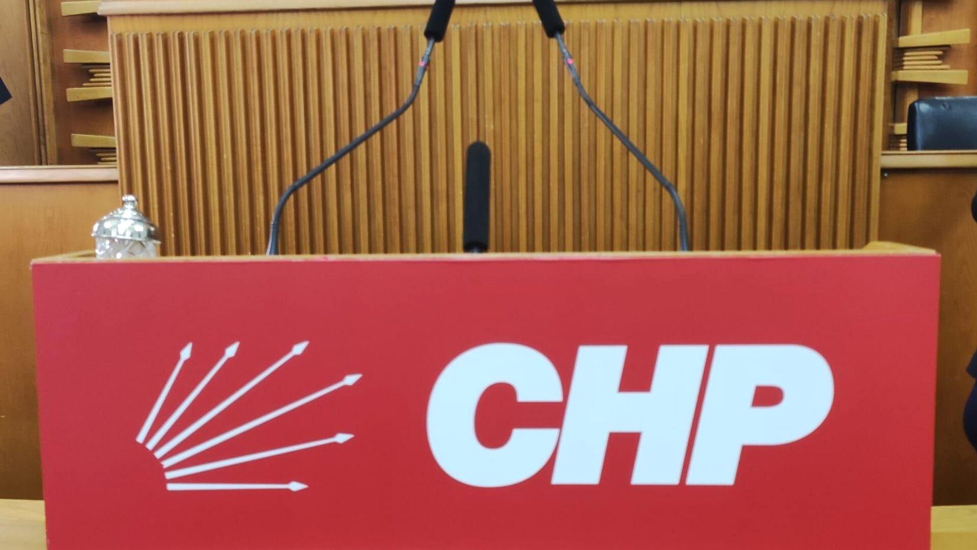 CHP’de grup toplantısı kararı krizi derinleştiriyor, siyasi gerilim artarken gelişmeleri