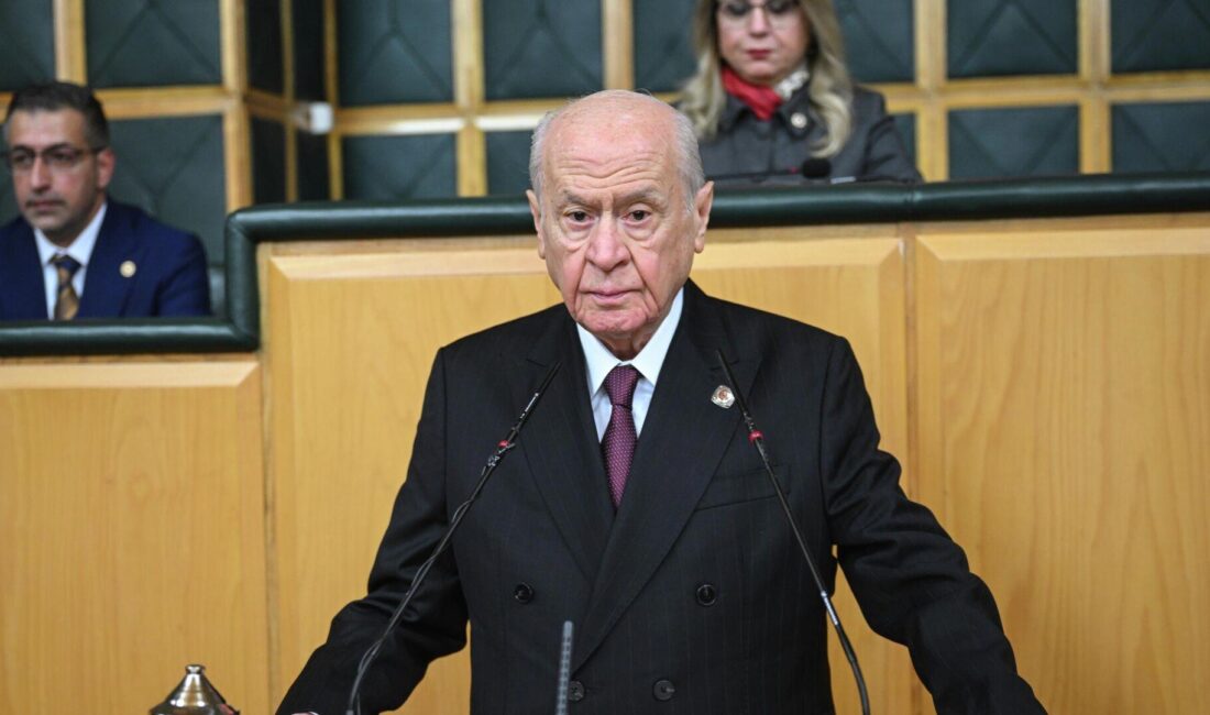CHP'li belediyelerdeki çatışmalar artarken parti merkezinde heyecanlı gelişmeler yaşanıyor. Gelişmeleri