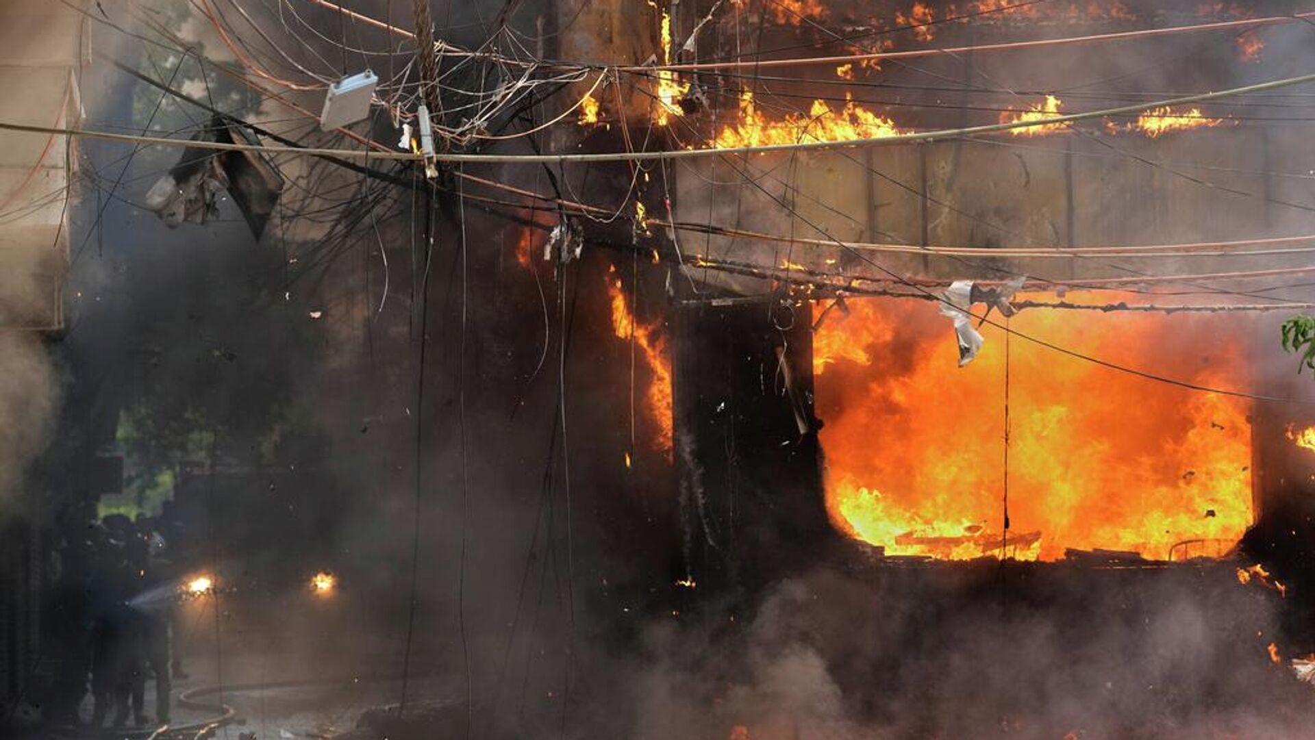 Delhi otelinde çıkan yangın ne yazık ki can kaybını artırdı.