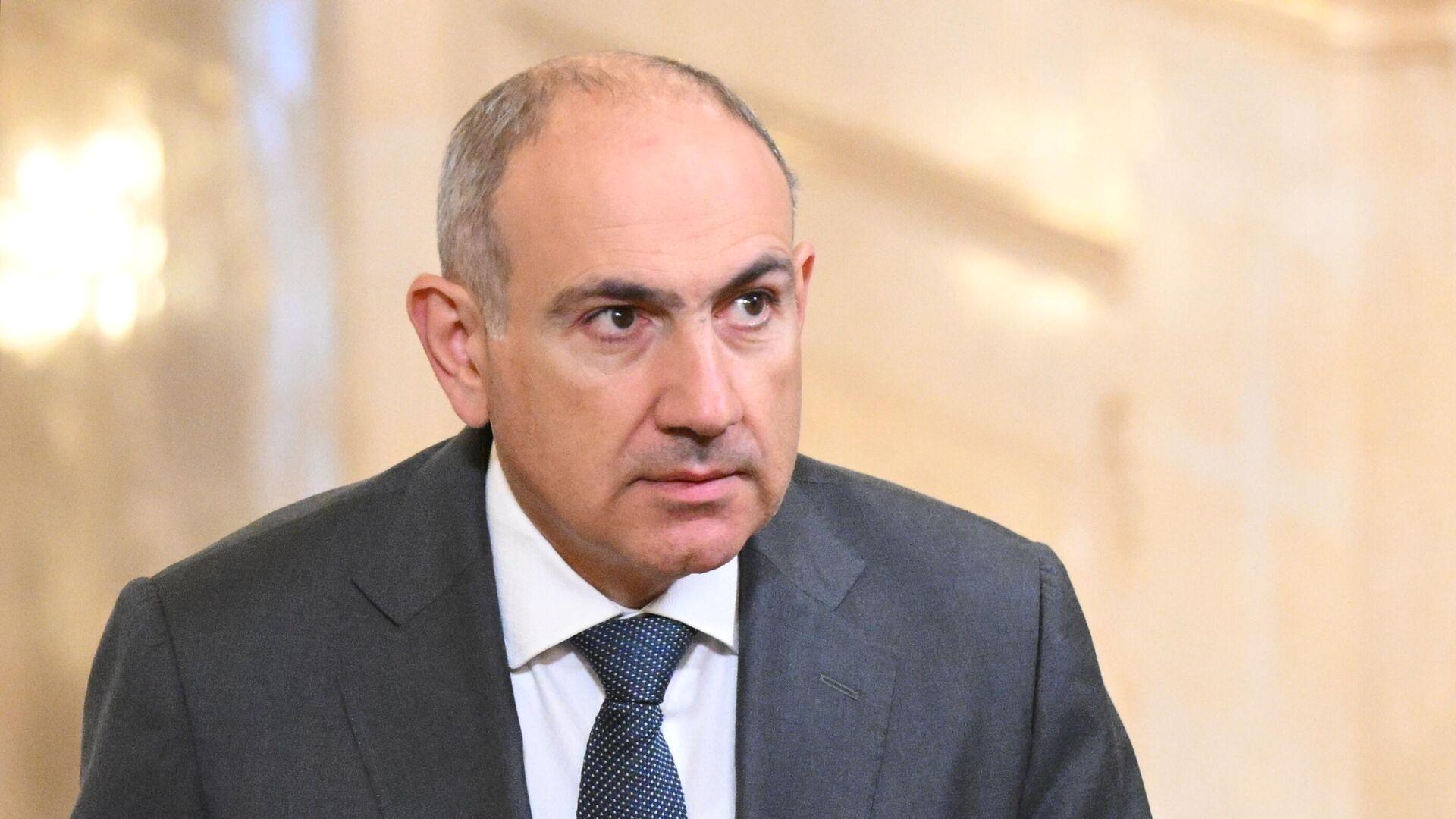 Ermenistan Başbakanı Paşinyan, KGAÖ üyeliğinin gerekirse sona erdirilebileceğini açıkladı. Detaylar