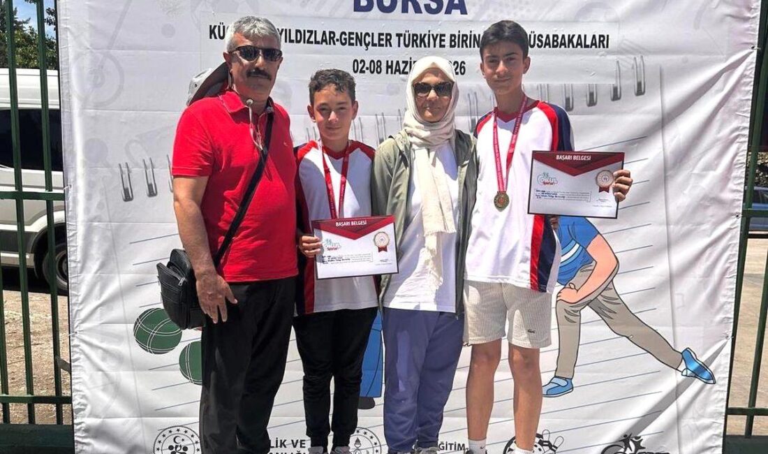 Eskişehirli şampiyonların katıldığı Bocce Turnuvası, spora ve rekabete verilen önemi