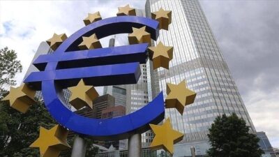 Euro bölgesi ekonomisi, ilk çeyrekte yüzde 0.2 gerileyerek, ekonomik gelişmeler