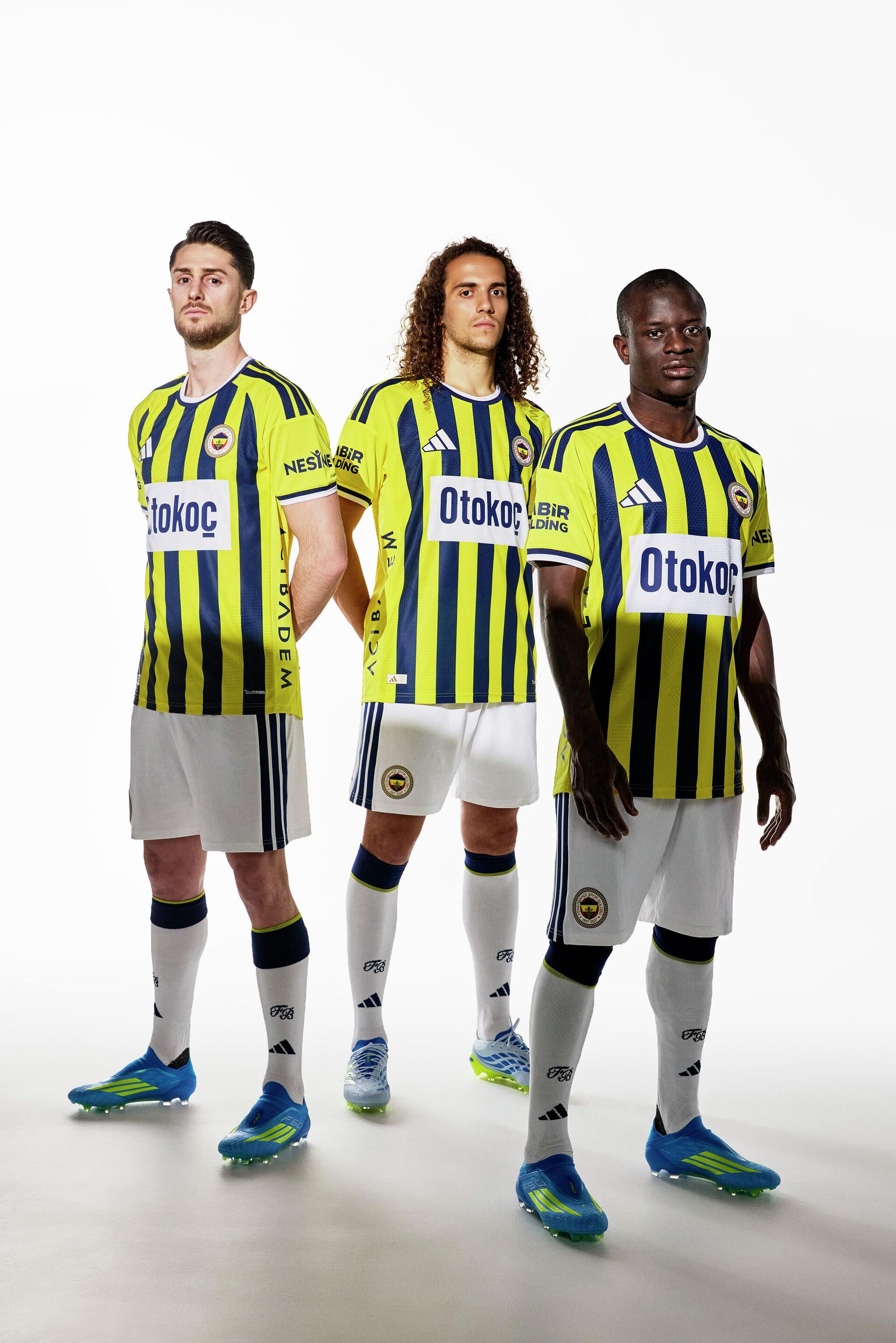 Fenerbahçe'nin 2026-2027 Sezonu Forma Lansmanı Şıklığıyla Göz Kamaştırdı