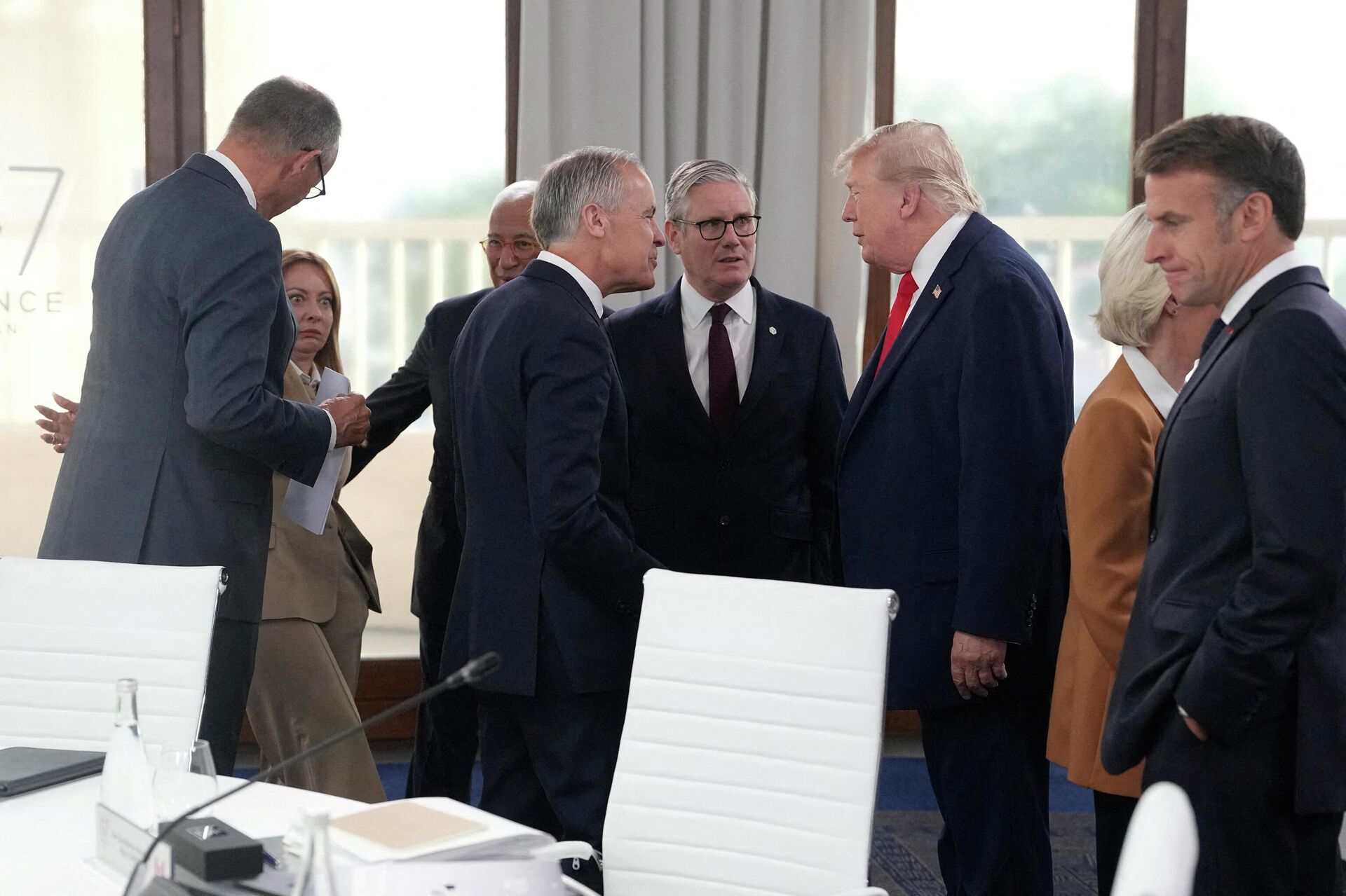 G7 Zirvesinde Liderler Meloni'nin Sigarayla Mücadelesini Konuştu