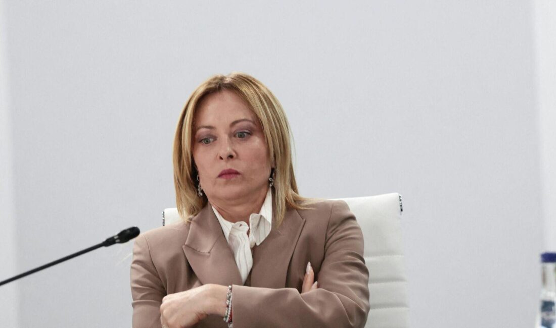 G7 zirvesinde liderler, Meloni'nin sigarayla mücadelesini ve sağlık odaklı politikalarını