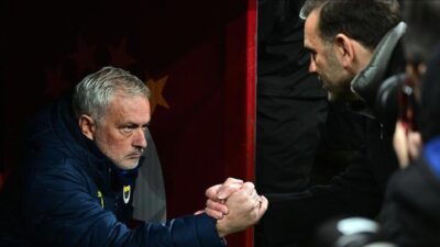Galatasaray'ın Mourinho'ya karşı açtığı tazminat davası mahkeme tarafından reddedildi. Detaylar