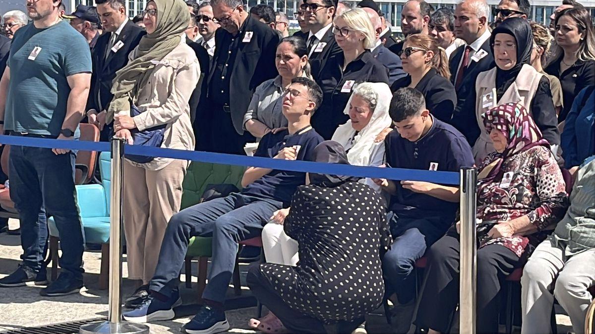 Gebze Adliyesinde dokunaklı veda anları, adaletin yanında insan duygularını da
