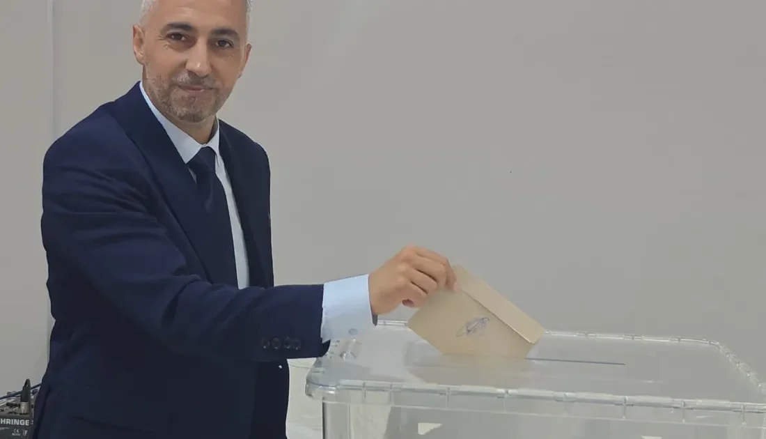 Gemlik'te Kent Konseyi seçimleri başarıyla gerçekleşti. Şehrin gelişimi ve katılımcı