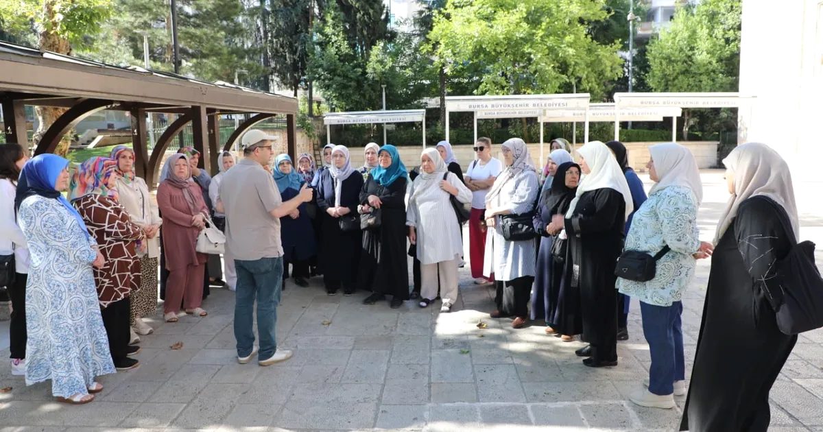 Gemlik'te düzenlenen kültür turları, zengin tarihi ve kültürel mirasıyla ilgiyle