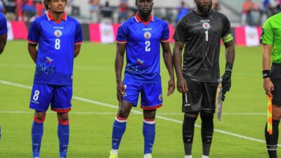 Haiti milli takımı forma tasarımları ve siyasi temalar hakkında detaylar.